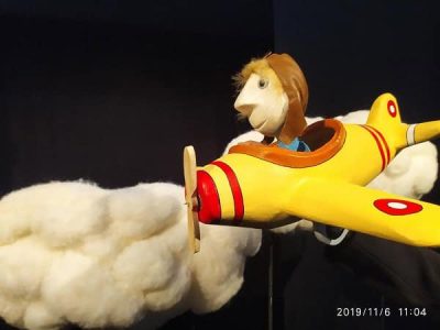 332